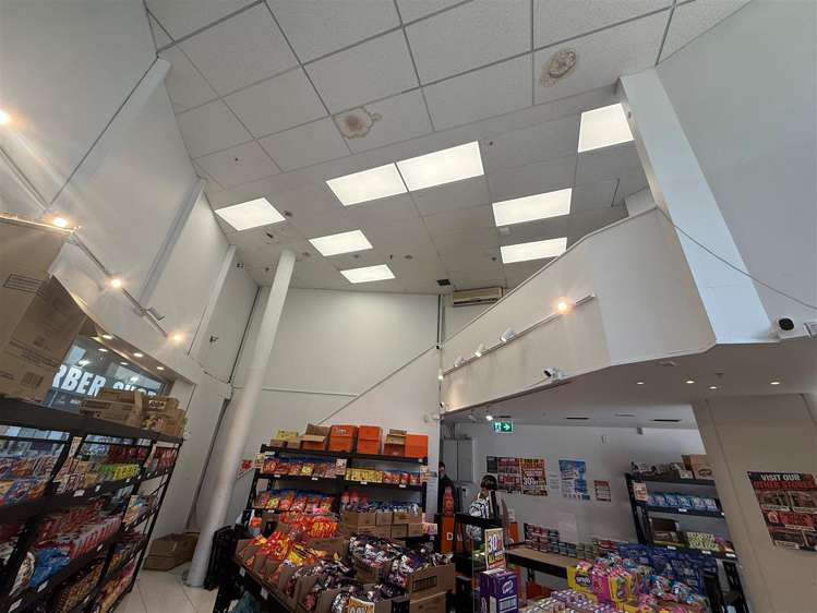 Shops 1 and 2, 1 Manners Street Te Aro_5