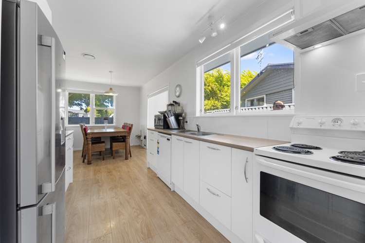 19 Rhodes Drive Kelvin Grove_3