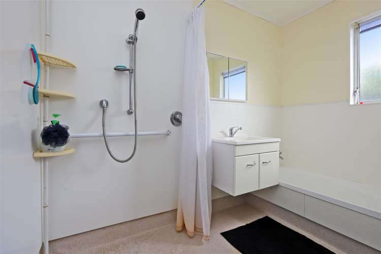 9 Stonehaven Street Flaxmere_17