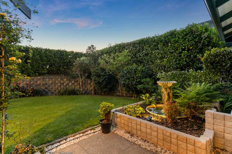 13 Pacific Cliffs Drive Gulf Harbour_21