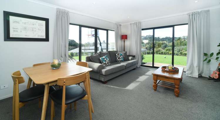 97 Solan Drive Waimauku_7