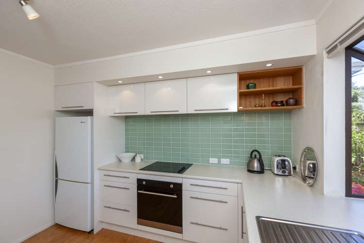 44 Dale Road Raumati South_9