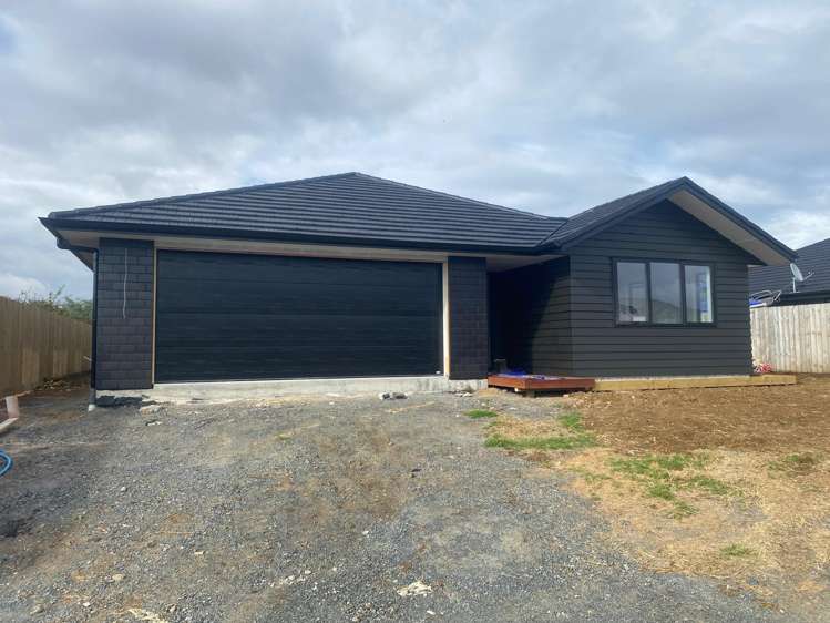 15 Murray Ward Drive_0