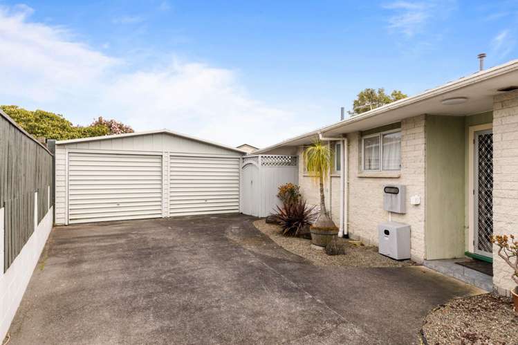 10 Leon Place Waitara_25