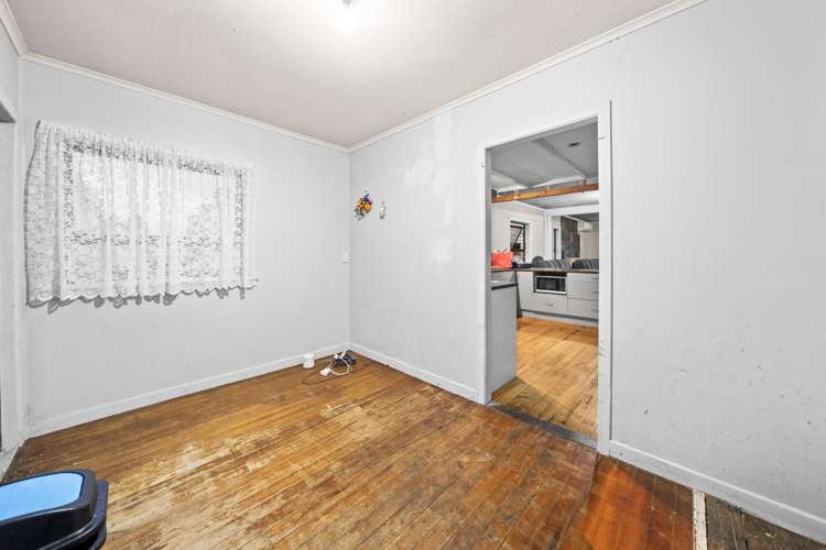 8 View Road Mangere_10