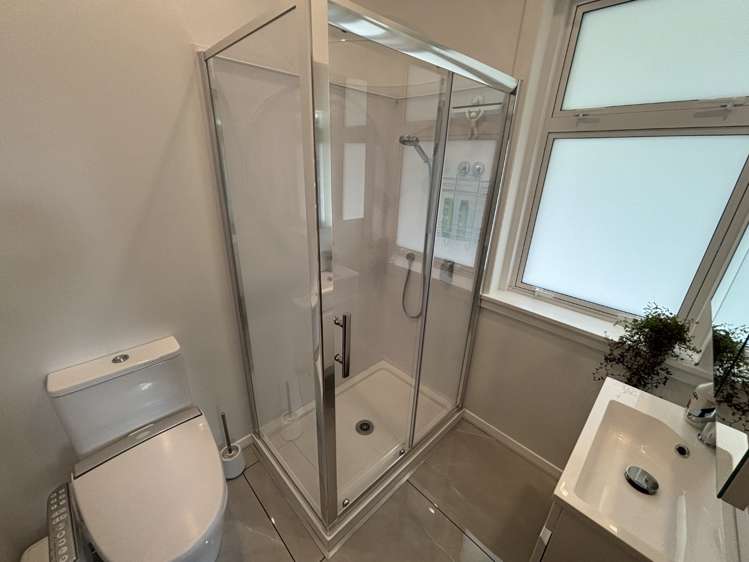 2 Hackett Street 1236_15