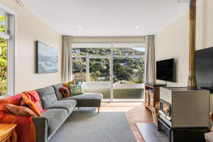 10 Bourbon Terrace Karori_2
