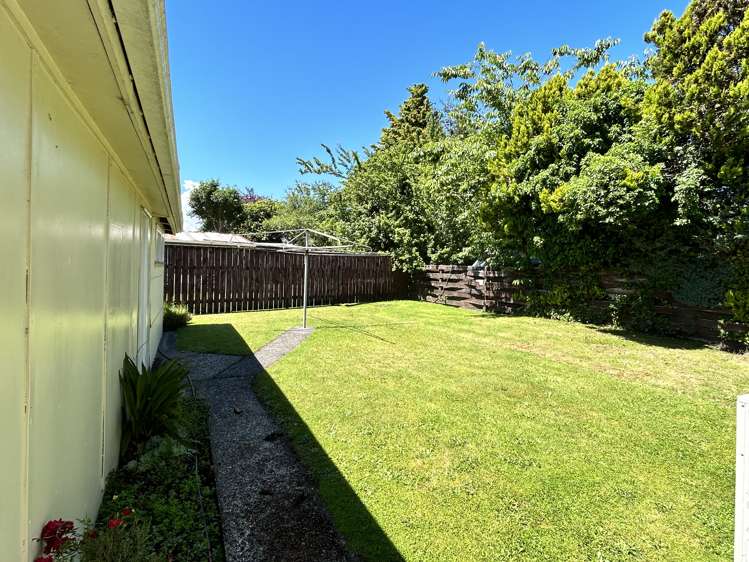 114 Te Rangitautahanga Road Turangi_1