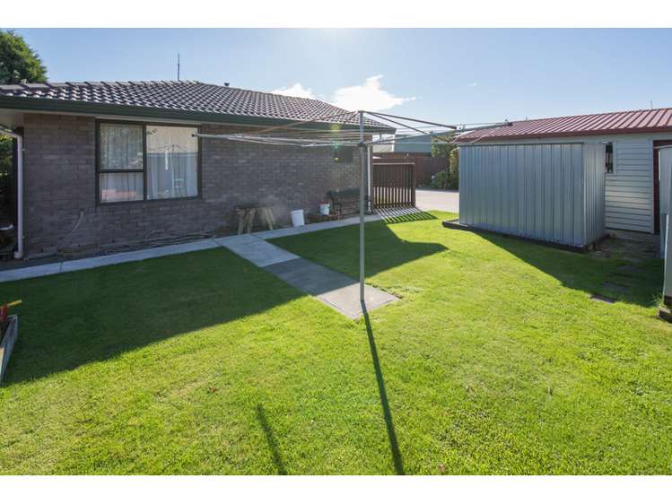 6 Peebles Drive Hei Hei_19