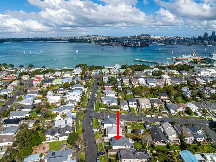 15 Kiwi Road Stanley Point_19