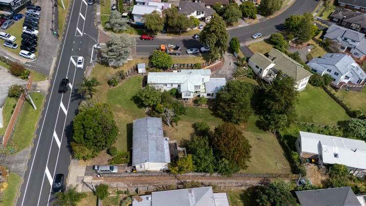 646-648 Beach Road Browns Bay_9