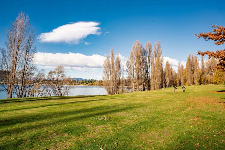 17 Morrows Mead Wanaka_20