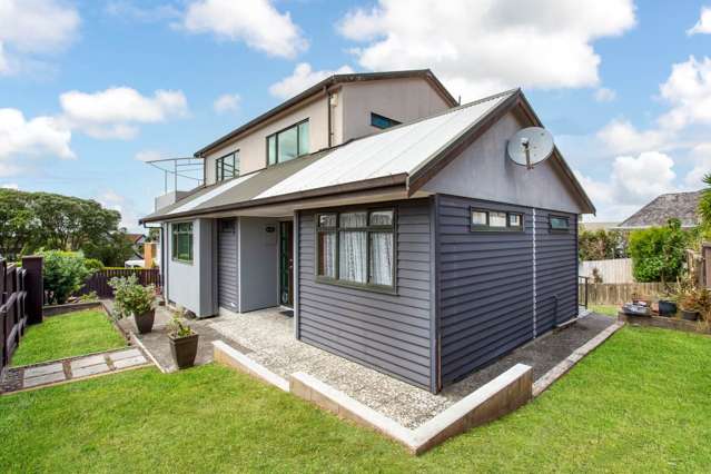 1/33 Sharon Road Waiake_2