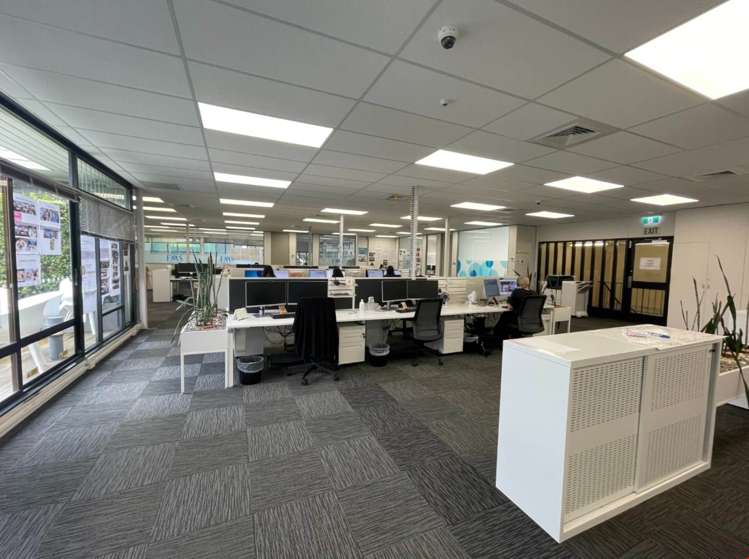 2/110 Mount Eden Road_0
