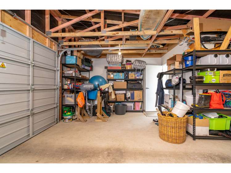 1239 Coast Road Karitane_27