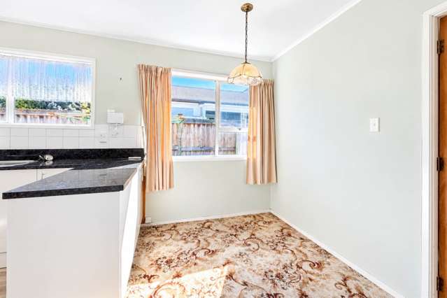 2/43 McIntyre Road Mangere Bridge_4