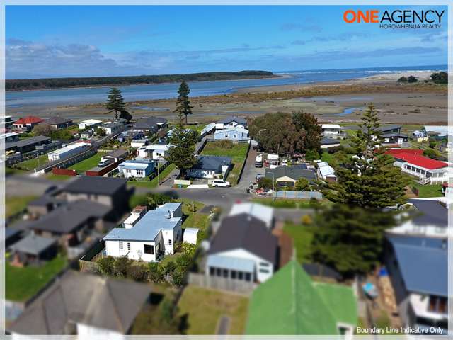 26 Hall Place Foxton Beach_1