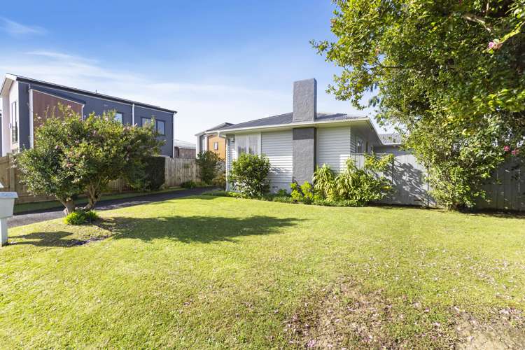 74 Tiraumea Drive Pakuranga_21