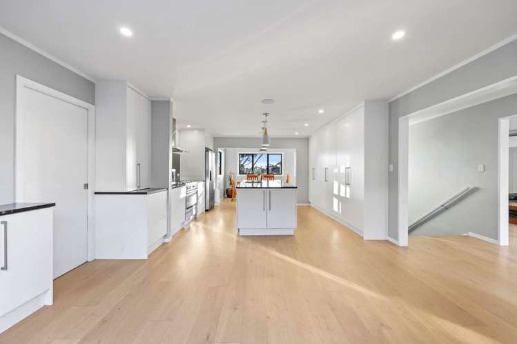 81 Pemberton Avenue Bayview_5