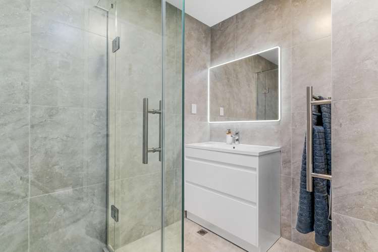 7/16 Williamson Avenue Belmont_14