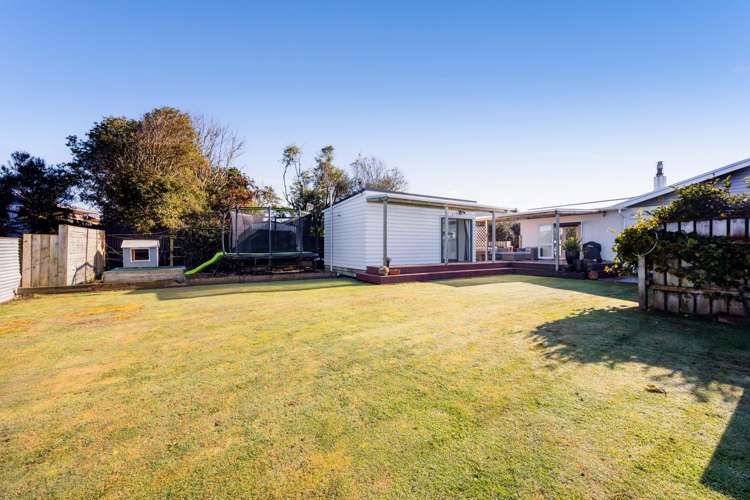 16 Karaka Street Hawera_36
