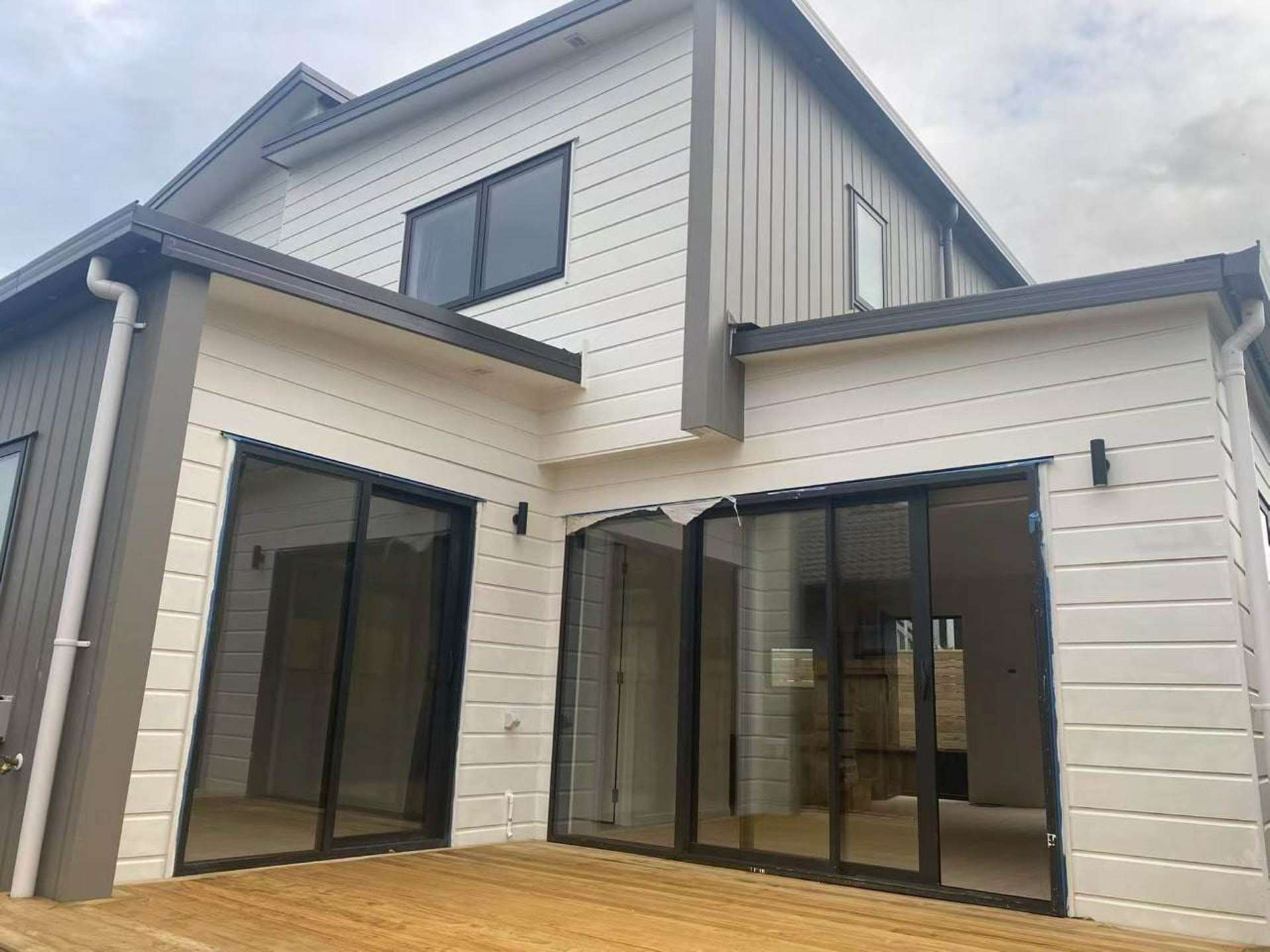 9B Ussher Place Pakuranga Heights_0