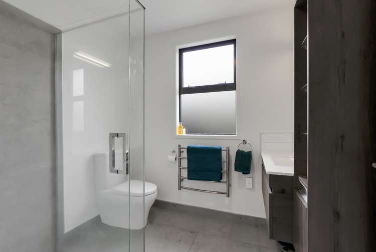 18b Dorset Avenue Westown_14