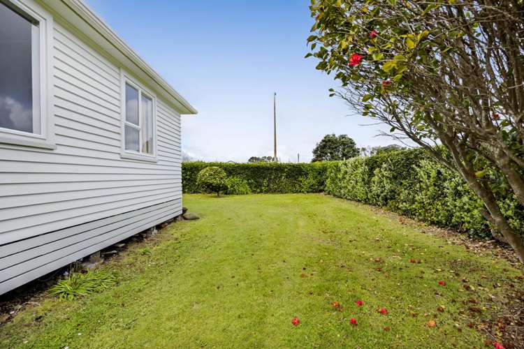 65 Domett Street Opunake_26