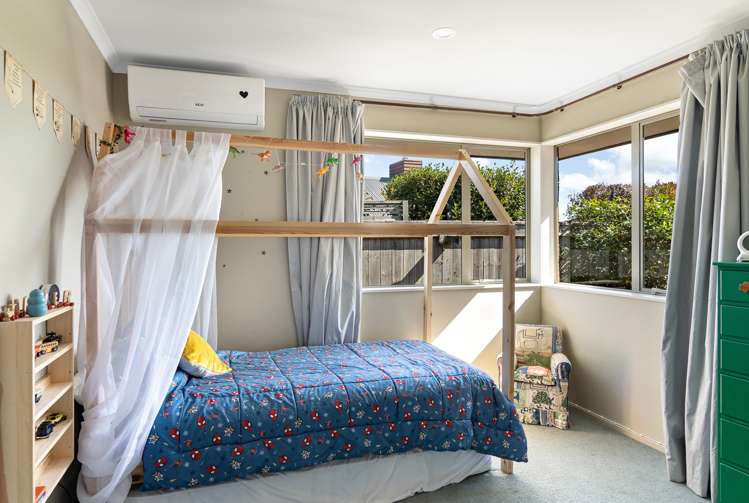 20 Cambelldon Crescent Stoke_11