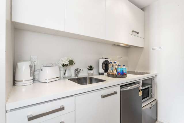 1004/10 Waterloo Quadrant City Centre_3