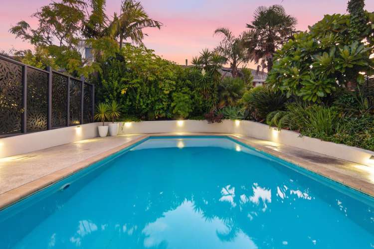 22A Eastcliffe Road Castor Bay_14