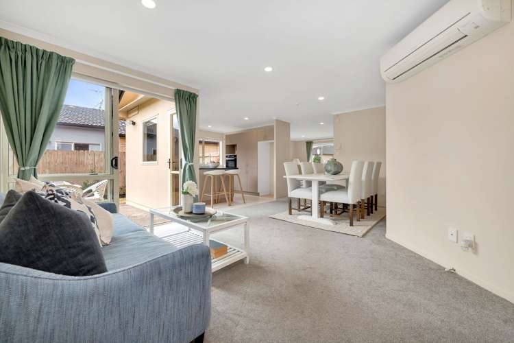 7 Middlefield Drive East Tamaki Heights_11