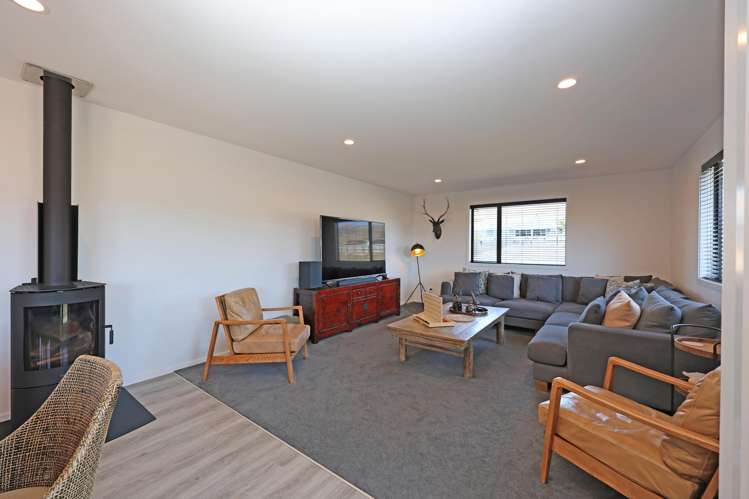 2 Albert Place Otematata_6