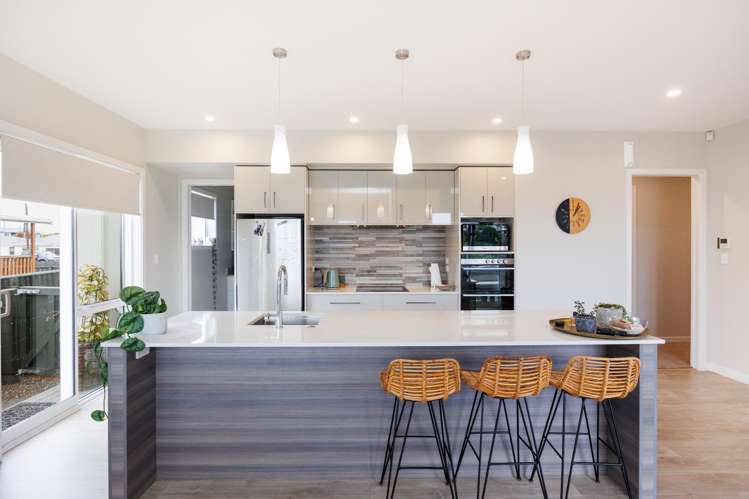 9 Roore Street Foxton Beach_10