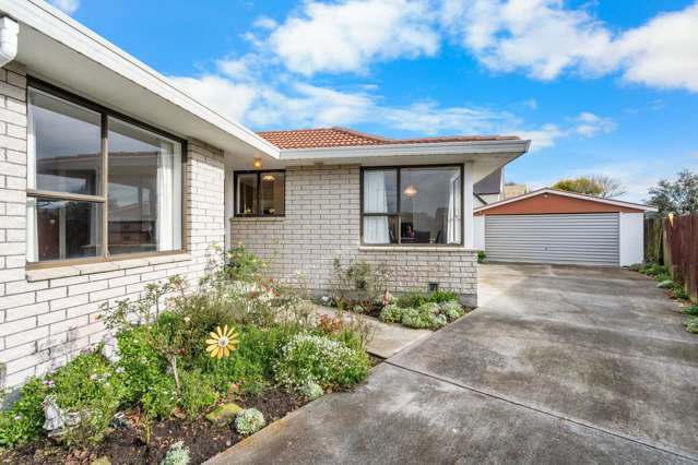 29 Wyatt Place Russley_3