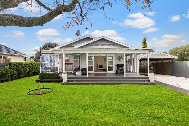 Chic Character Bungalow