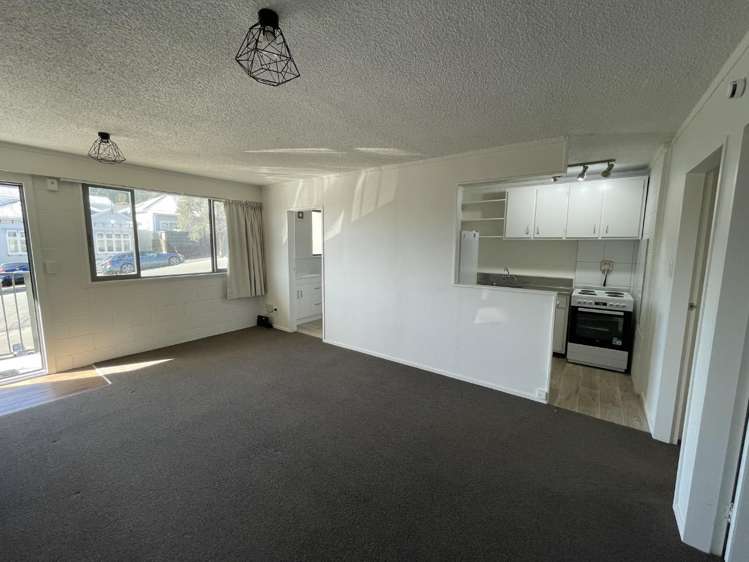 2/4 Derby Street Mount Victoria_2