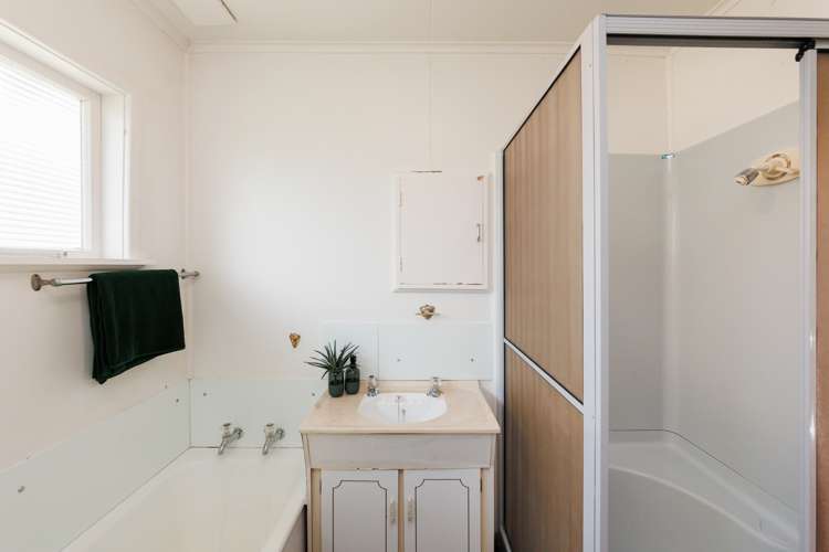 6 Harford Street Feilding_24