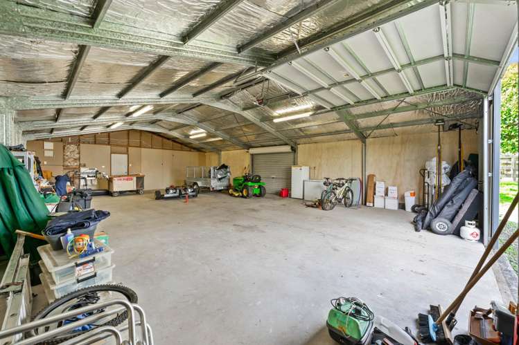 1382 Old North Road Helensville_20
