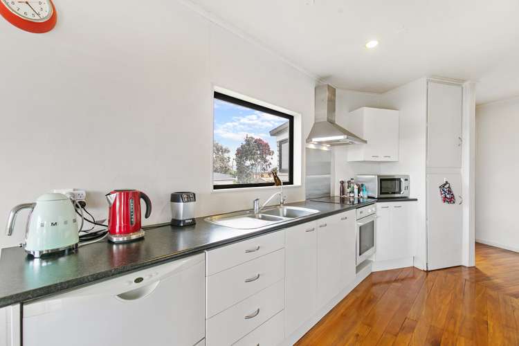 74 Ruawai Road Mount Wellington_11