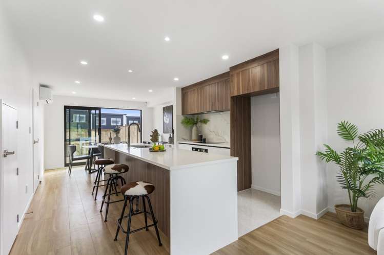 19 Sagitta Drive Flat Bush_4