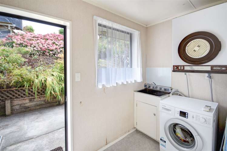 42 Sheffield Street Taieri Mouth_12