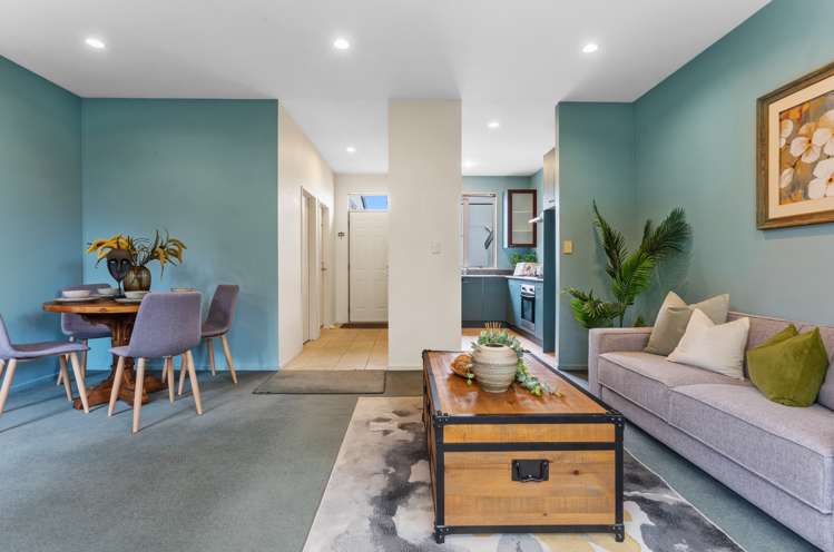 3/30 Fields Parade Oteha_1