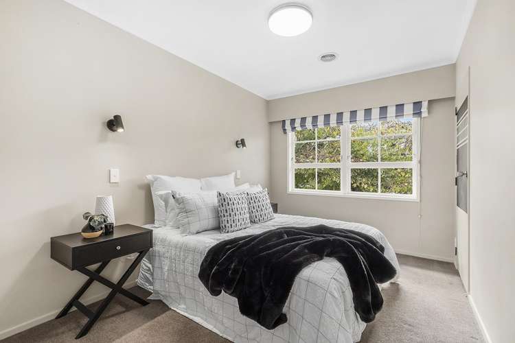 8 Saint Annes Square Tawa_32