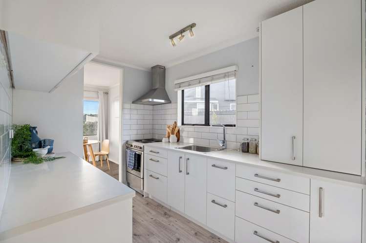 15A Ngahere Views Orewa_9