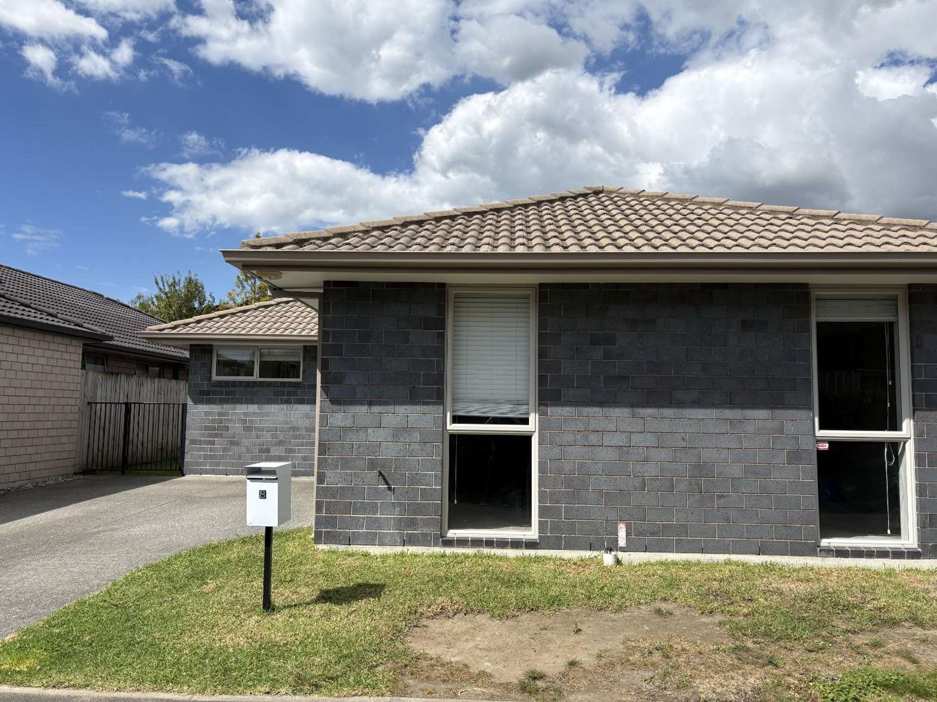 8 Rire Hau Lane Pyes Pa_0