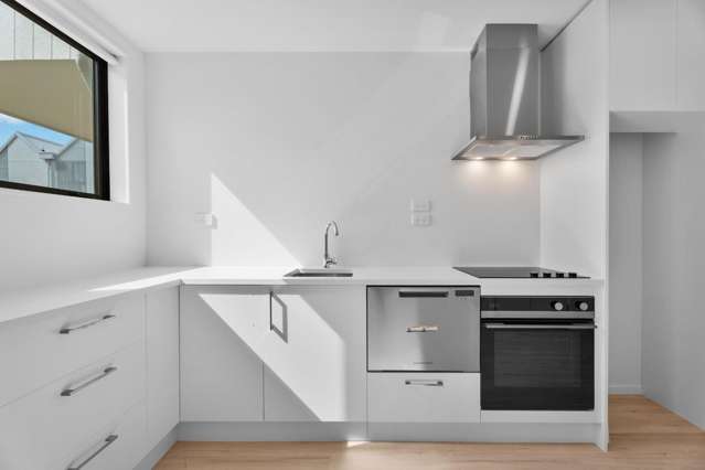 7/52 Taramea Street 10016_1