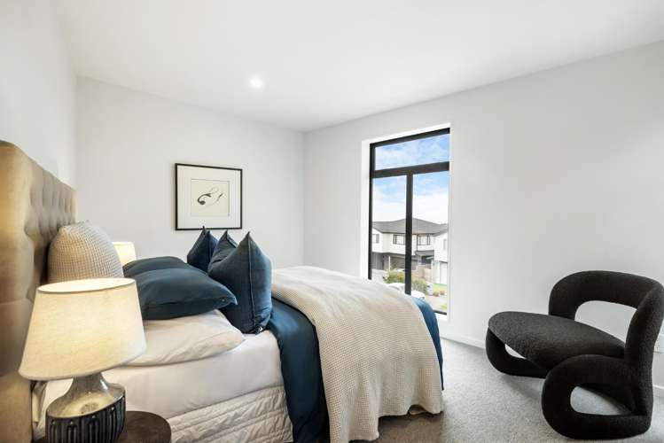 69 Bearing Parade Long Bay_7