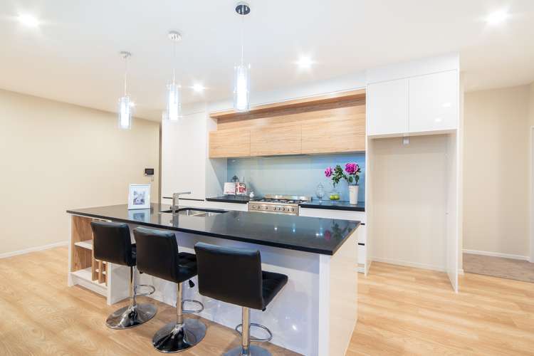 10 Dinning Road Riverhead_17