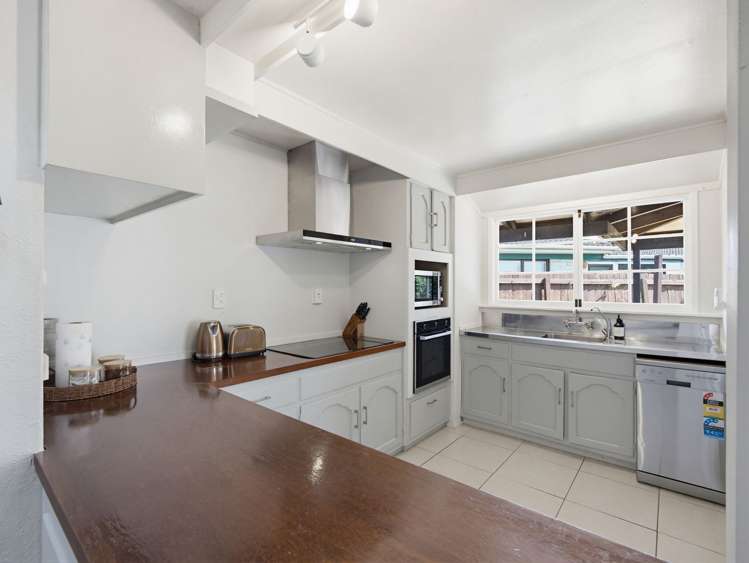 1347 Hinemoa Street Rotorua_4